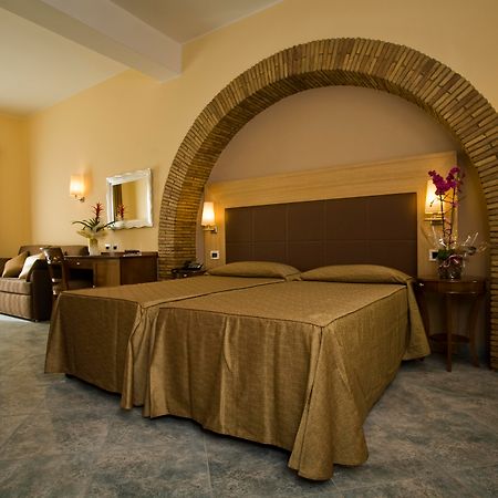Hotel Villa Tirreno Tarquinia Eksteriør billede