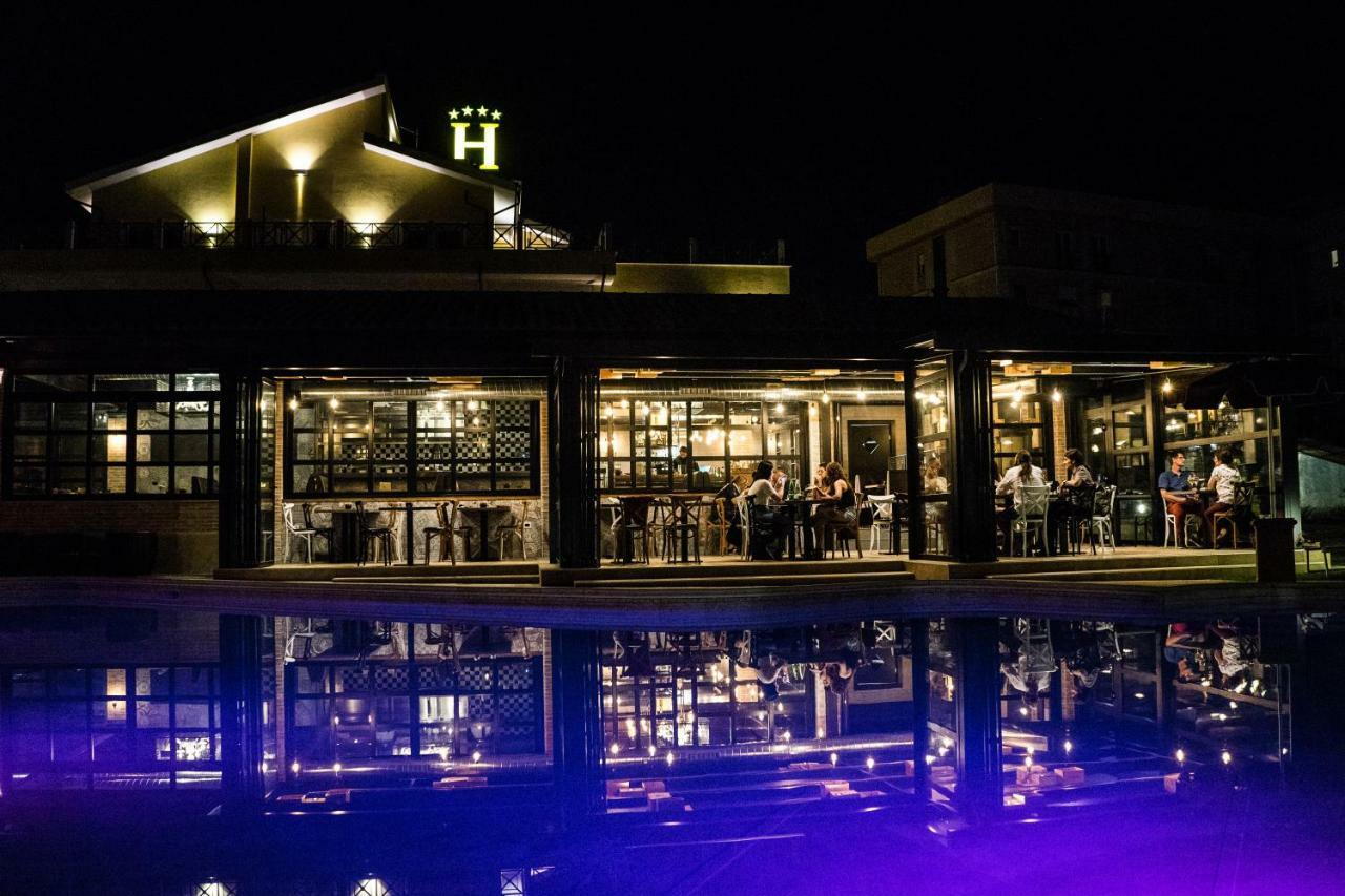 Hotel Villa Tirreno Tarquinia Eksteriør billede